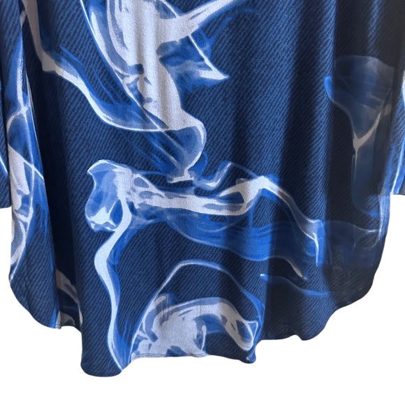 NWT Soma Soft Jersey Shirt Tail Tunic Top Size M Vapor Navy Print - Picture 13 of 15